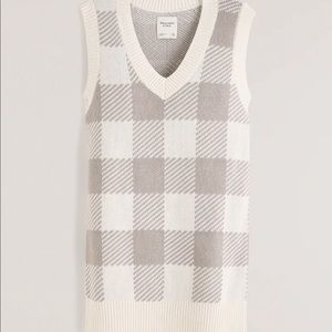 Abercrombie Sweater Vest Mini Dress Never Worn Tags on